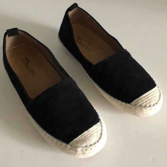 Aqua College Blink Closed Toe Waterproof Espadrilles Black Sz 8.5 (run small) - Picture 3 of 9